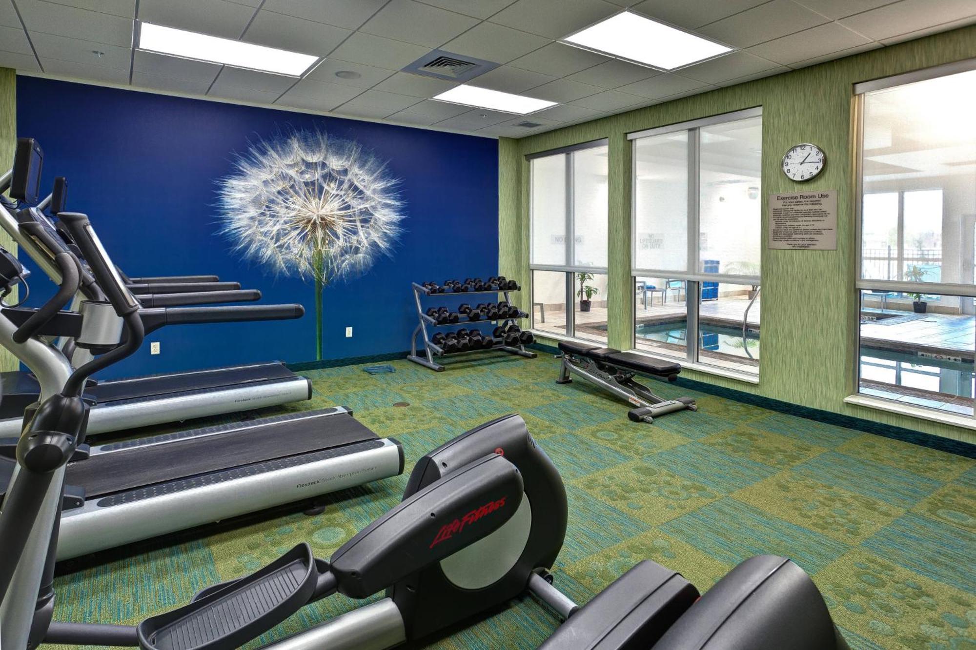 Springhill Suites By Marriott Wichita Airport Esterno foto