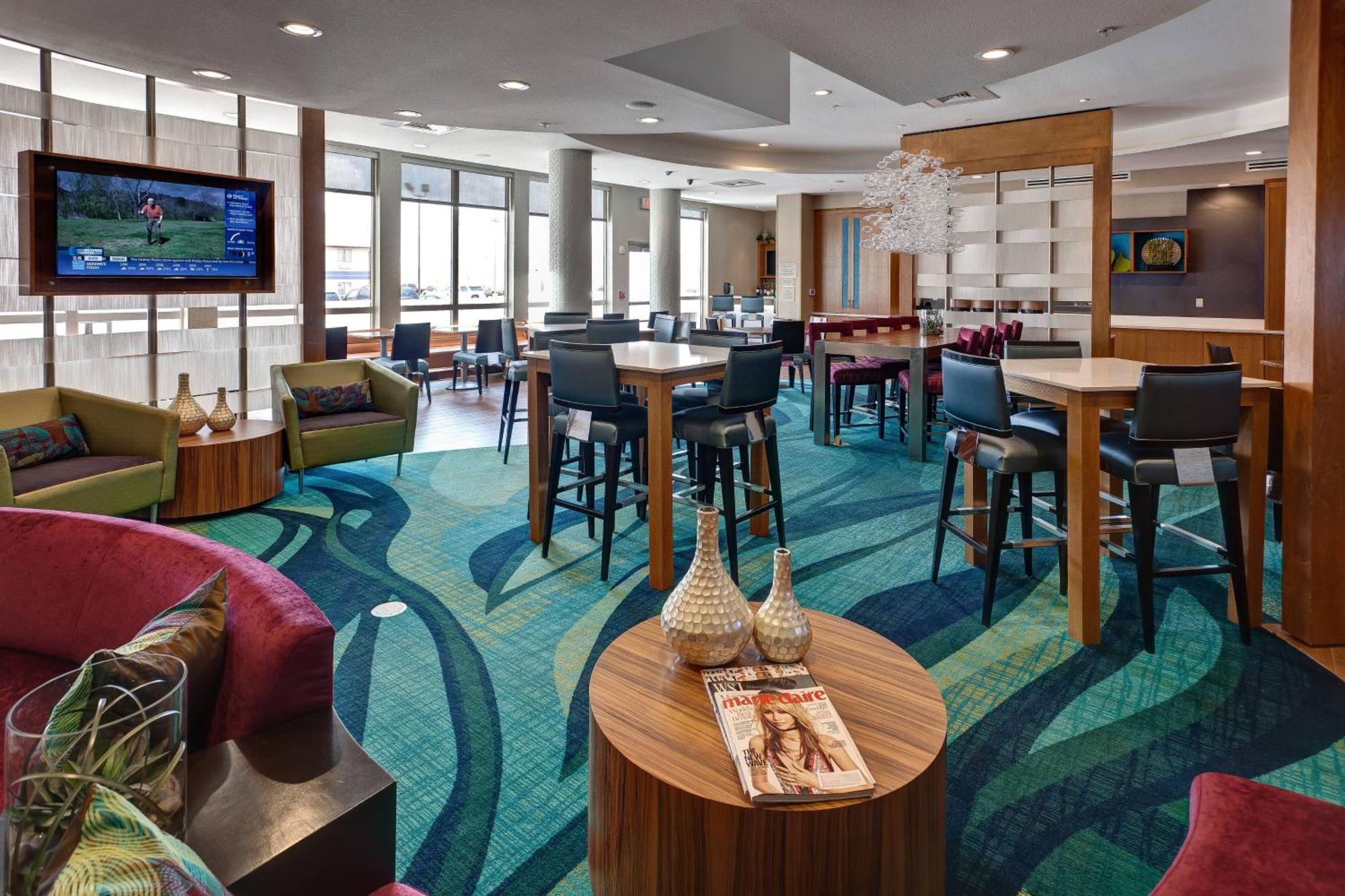 Springhill Suites By Marriott Wichita Airport Esterno foto